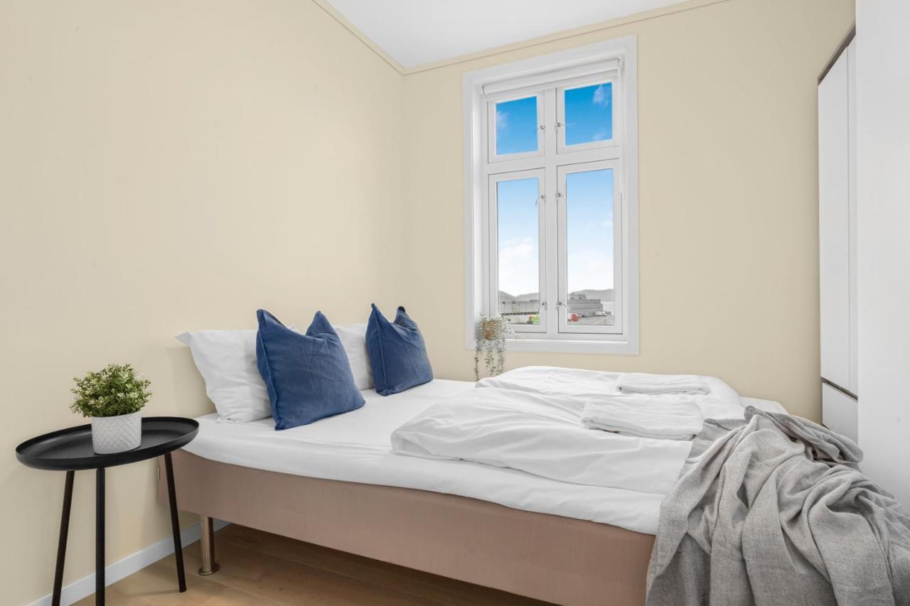 Contemporary City-Apartement With Views Of The Dock! Bergen Luaran gambar